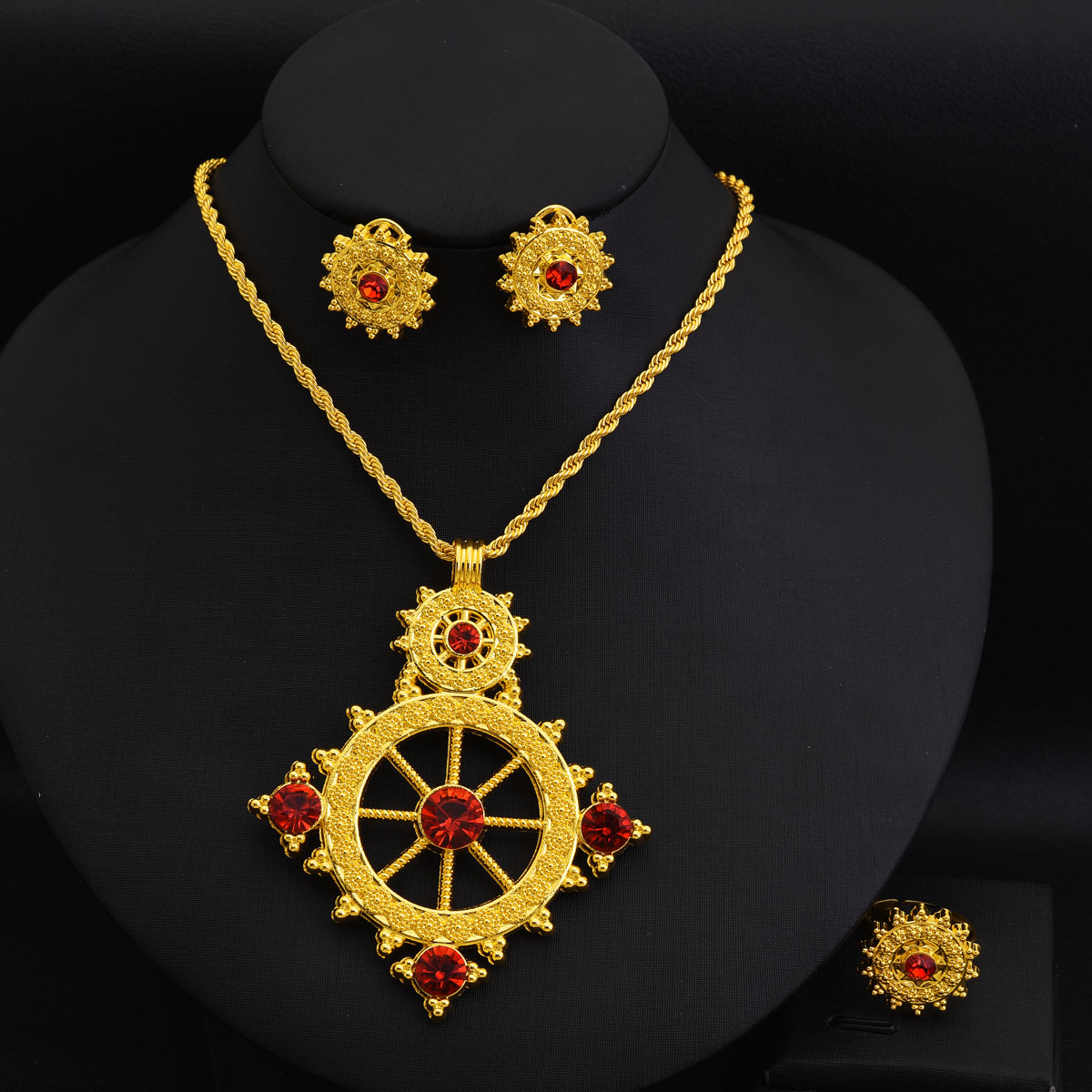 Ethnic Fashion Dubai - Dubai Africa Golden Color Cool and
