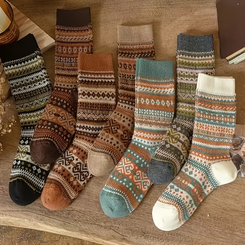 Retro 7-Color Mid-Calf Socks f - đánh giá và giá Winter Ethnic Fashion For Women