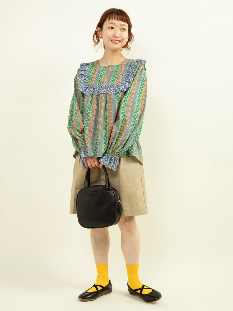 Sweet Floral Print Shirt with  - đánh giá và giá Ethnic Fashion Brand