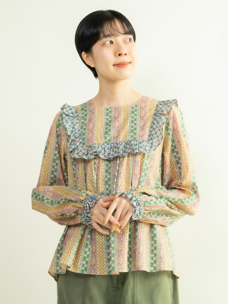 Sweet Floral Print Shirt with  - đánh giá và giá Ethnic Fashion Brand