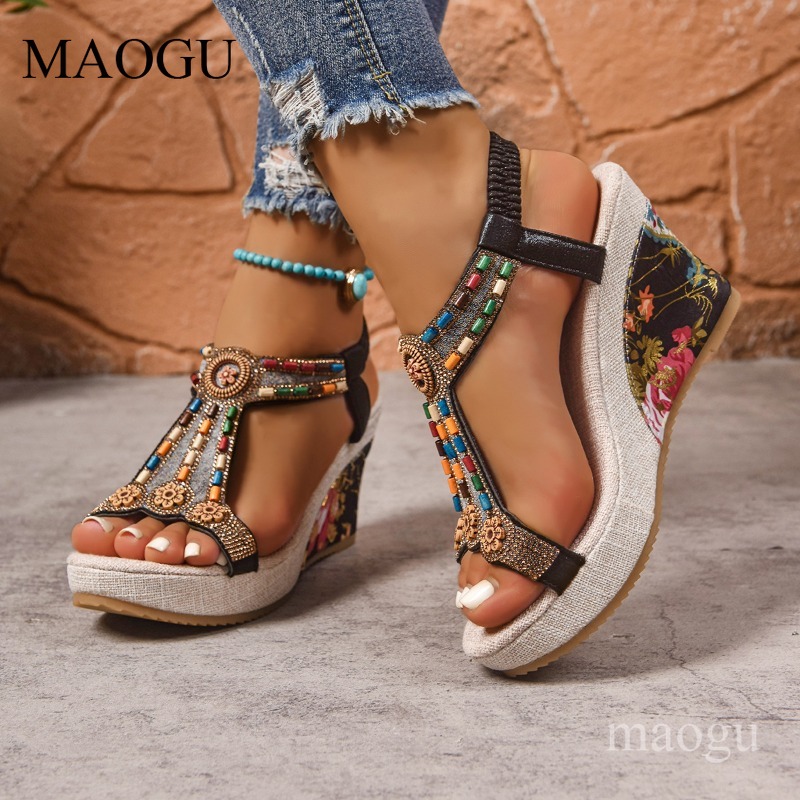 Boho Beaded Floral Wedge Sanda - đánh giá và giá The Ethnic Fashion