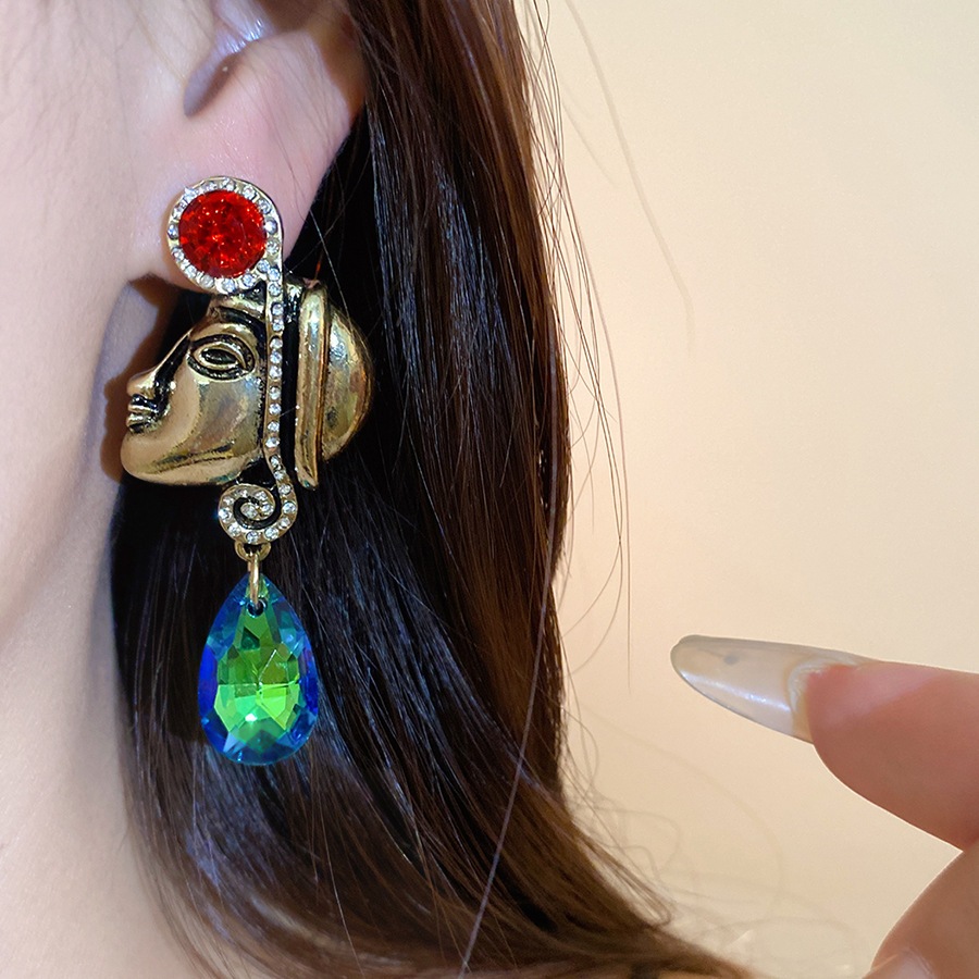 Vintage Tribal Face Sculpture  - đánh giá và giá Y2K Ethnic Fashion