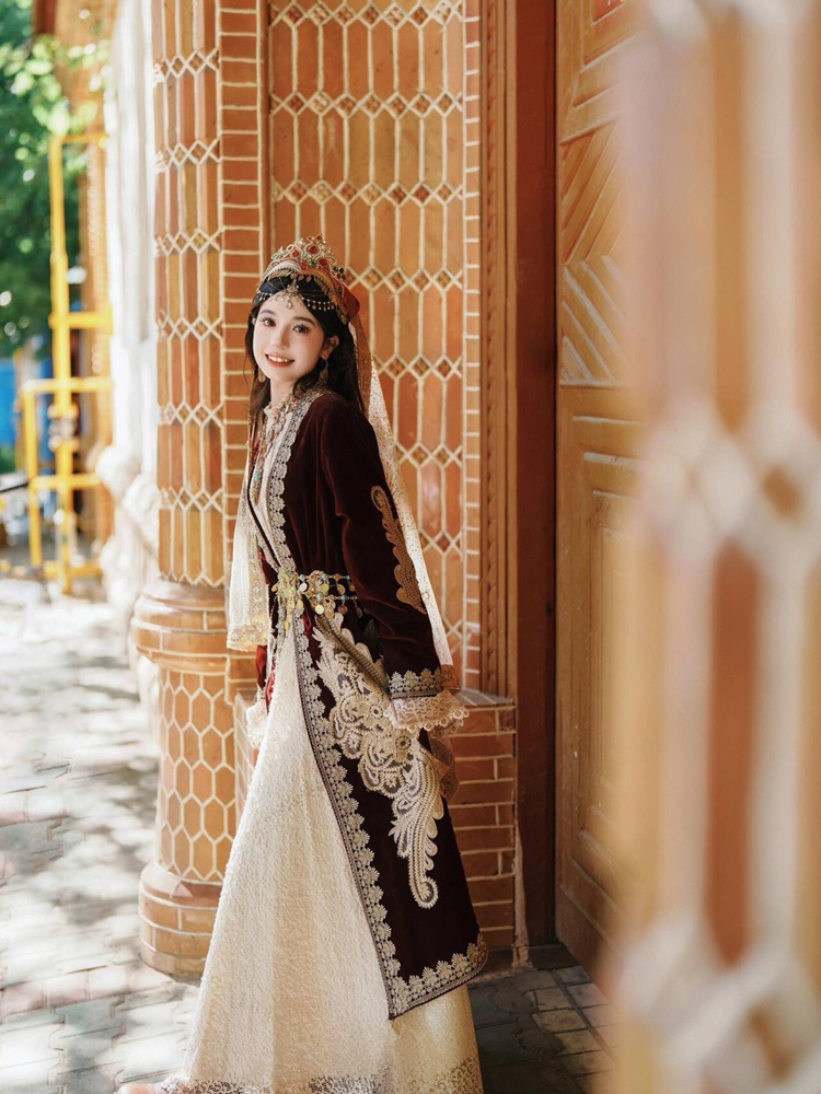 New Ethnic Minority Uygur Clot - đánh giá và giá Ethnic Clothing & Online Fashion Store Khaadi Uk